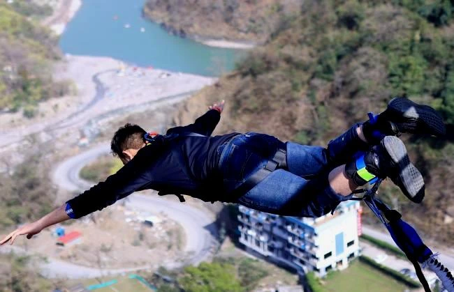Ganga Bungee Jumping at Devprayag 